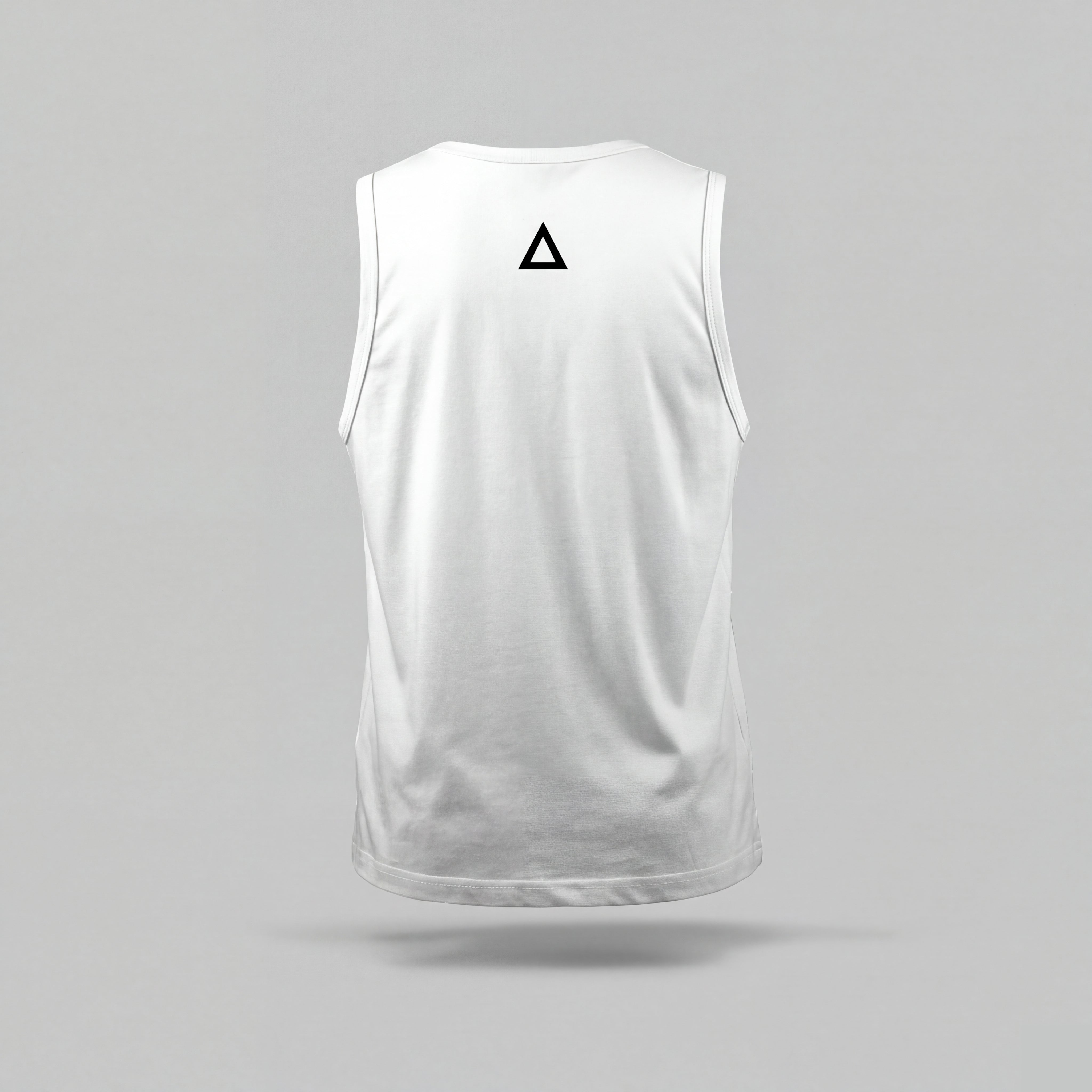 Zamna Club Tee — Core Logo (Sin Manga)-8